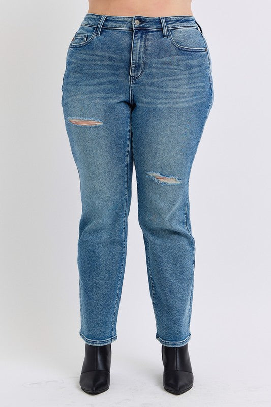 32" Judy Blue MR Destroyed Dad Jean