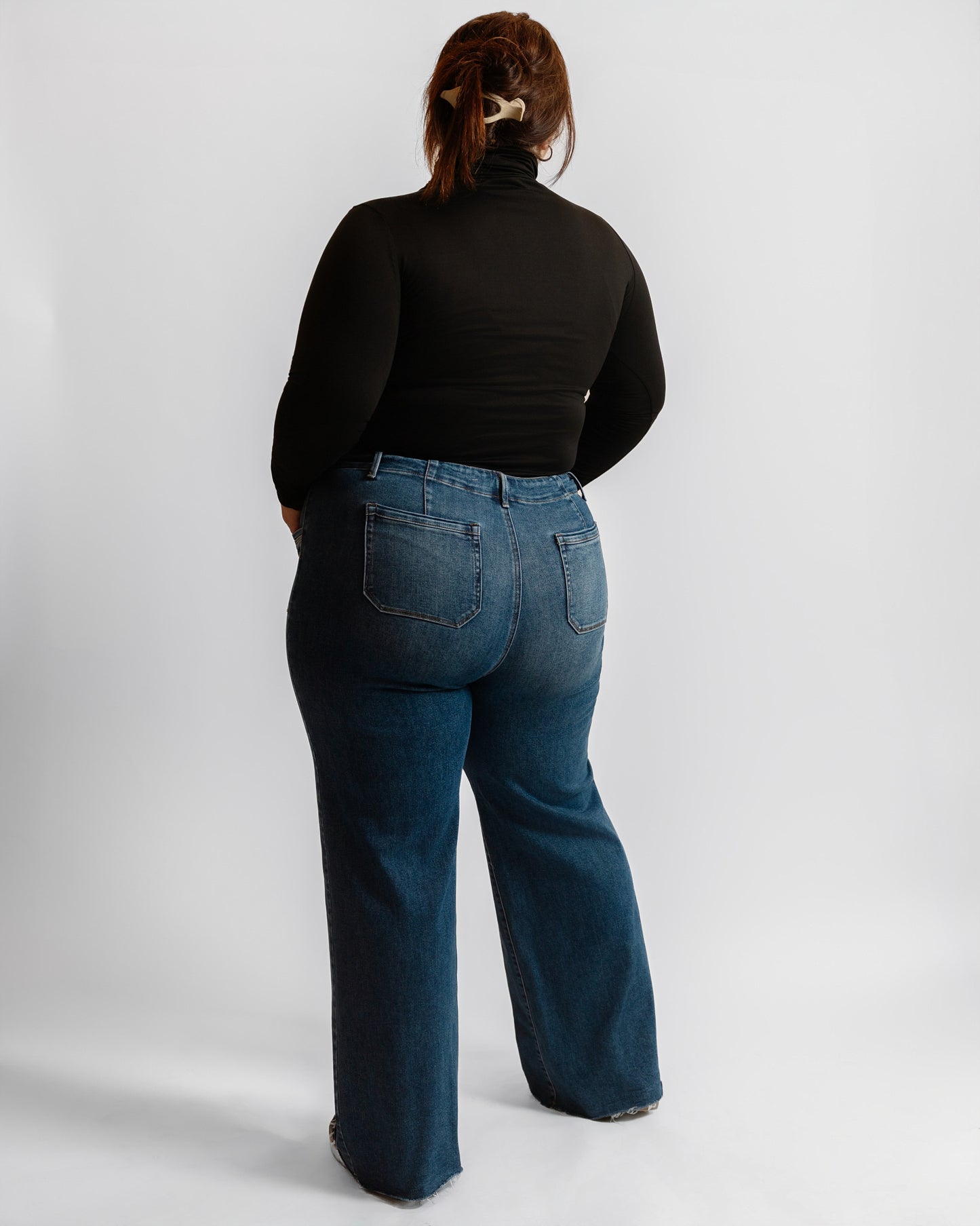 32" Front Patch Pocket MR Wide Leg by Risen