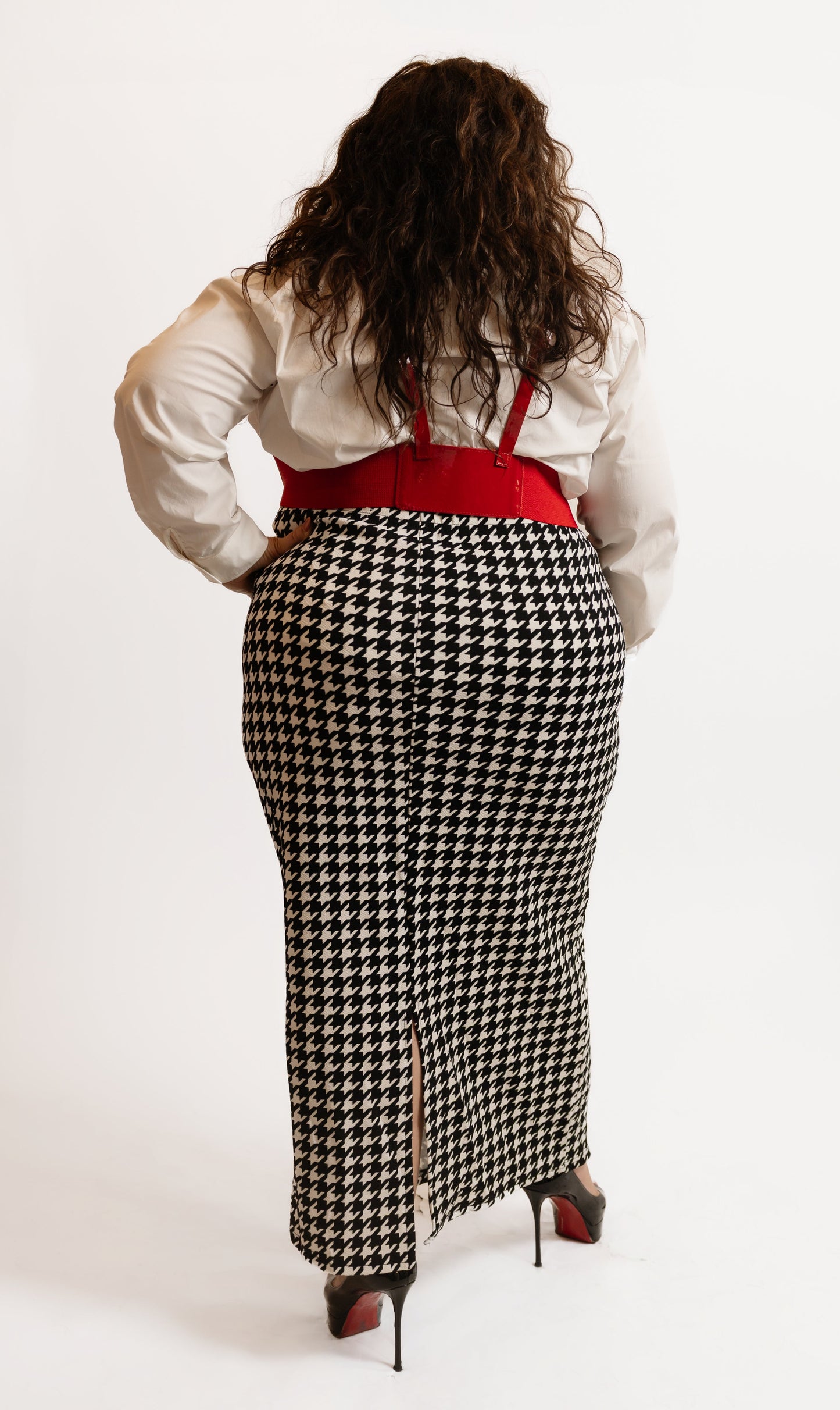 High-Waist Houndstooth Pencil Skirt