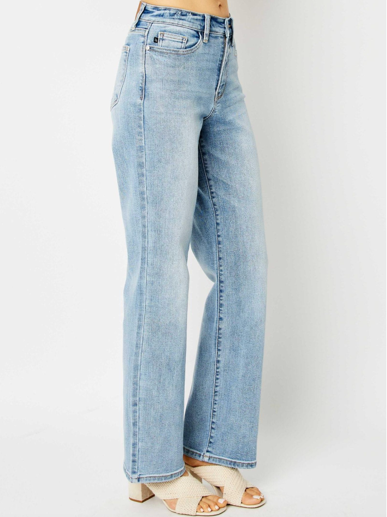 32" Judy Blue HW Light Wash Straight