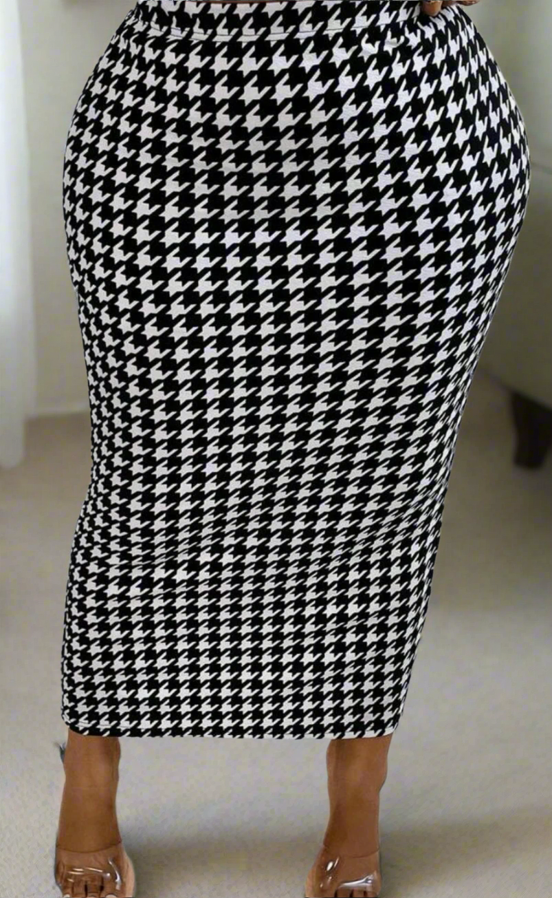 High-Waist Houndstooth Pencil Skirt