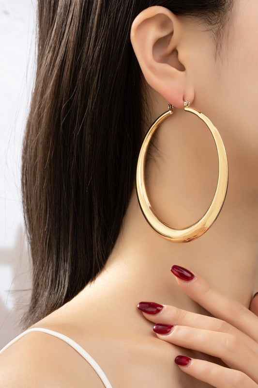 Large Tapered Hoop Earring