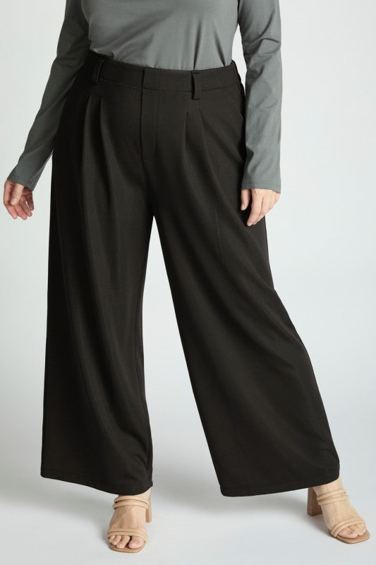 30" Pull-On Wide Leg Trouser