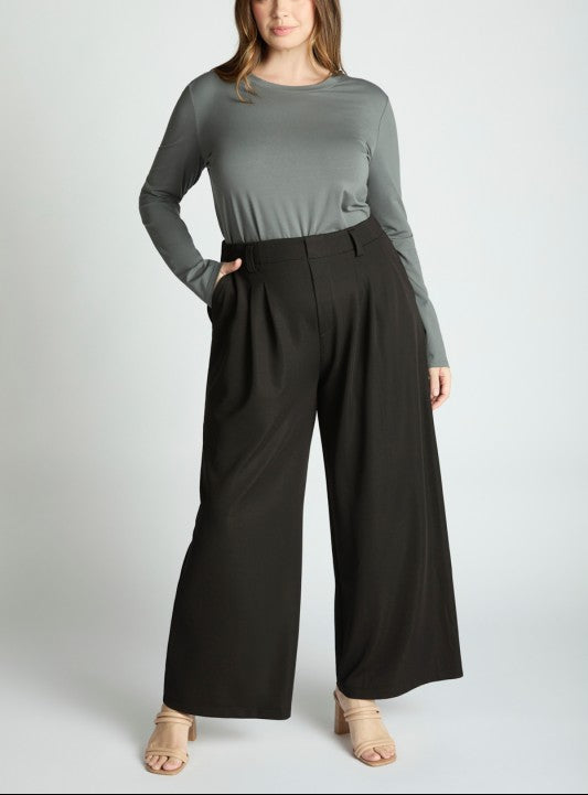 30" Pull-On Wide Leg Trouser