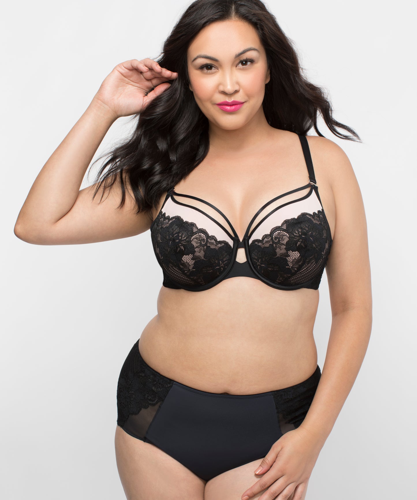 Marlene Strappy Convertible Lace Push-Up Bra