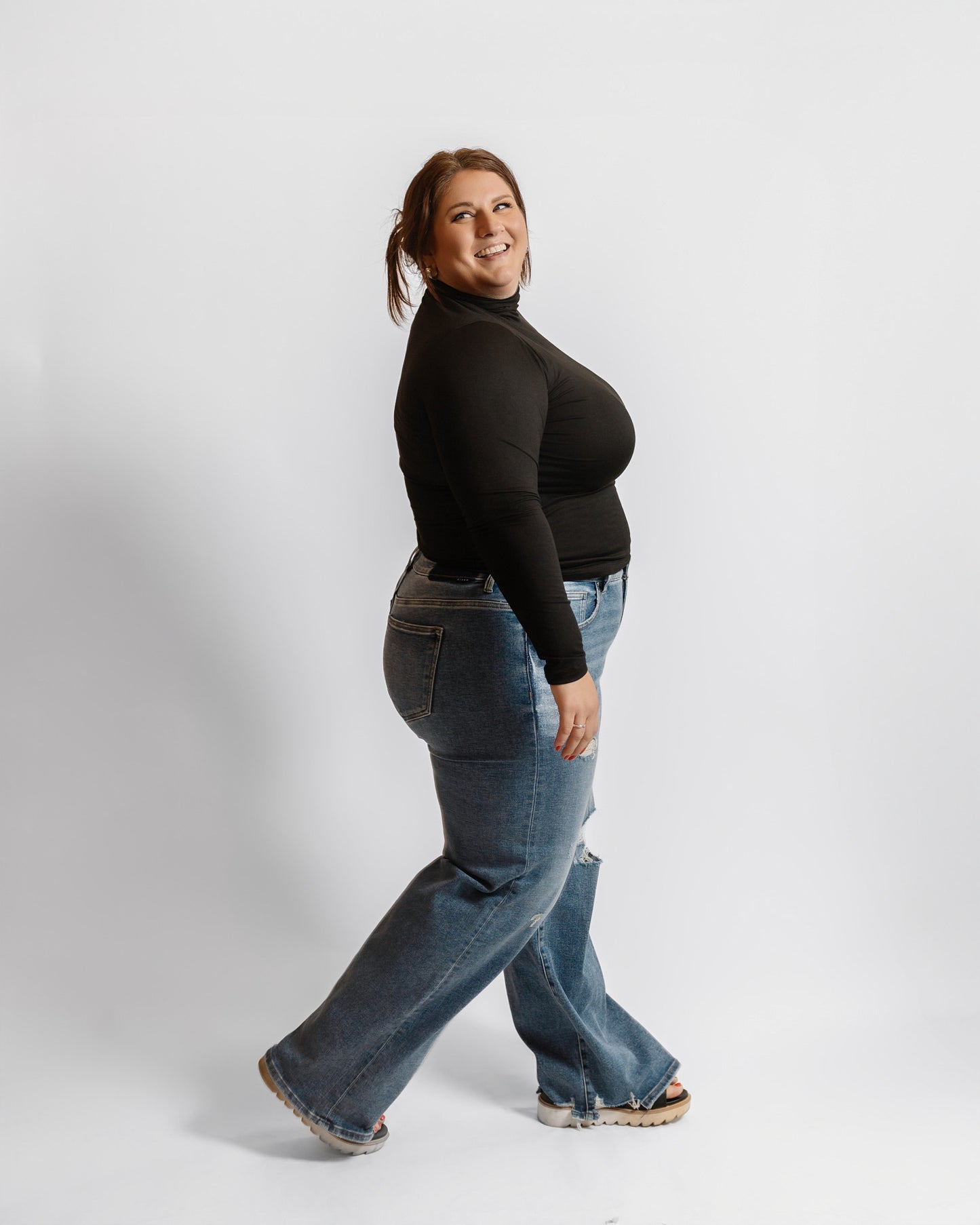 33" Tummy Control MR Wide Leg by Risen